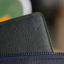 Load image into Gallery viewer, Aaron Edition - EXTEND Wallet