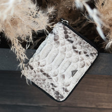 Load image into Gallery viewer, EXTEND Python Wallet 2274