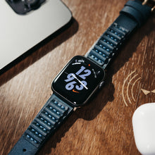 تحميل الصورة في عارض المعرض ، EXTEND Apple Watch Strap 38mm
